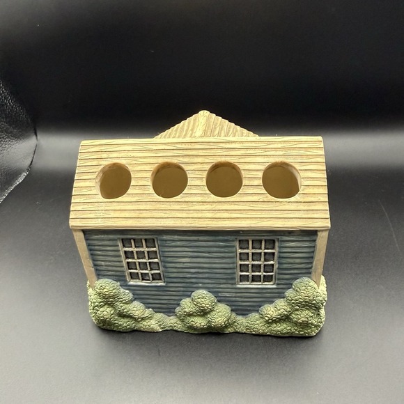 The Unbranded Brand Other - Vintage Ceramic Cottage-Style Toothbrush Holder  Whimsical Cottage Core Farmhous